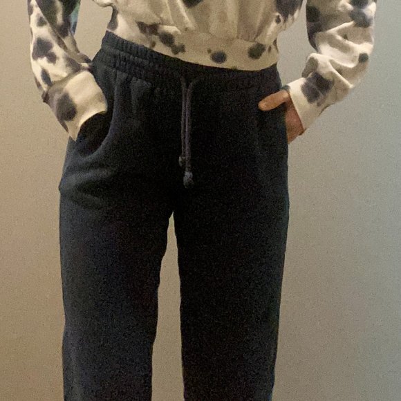 TNA Ink Navy Cozy Fleece Boyfriend Sweatpant Size XS - Picture 2 of 4